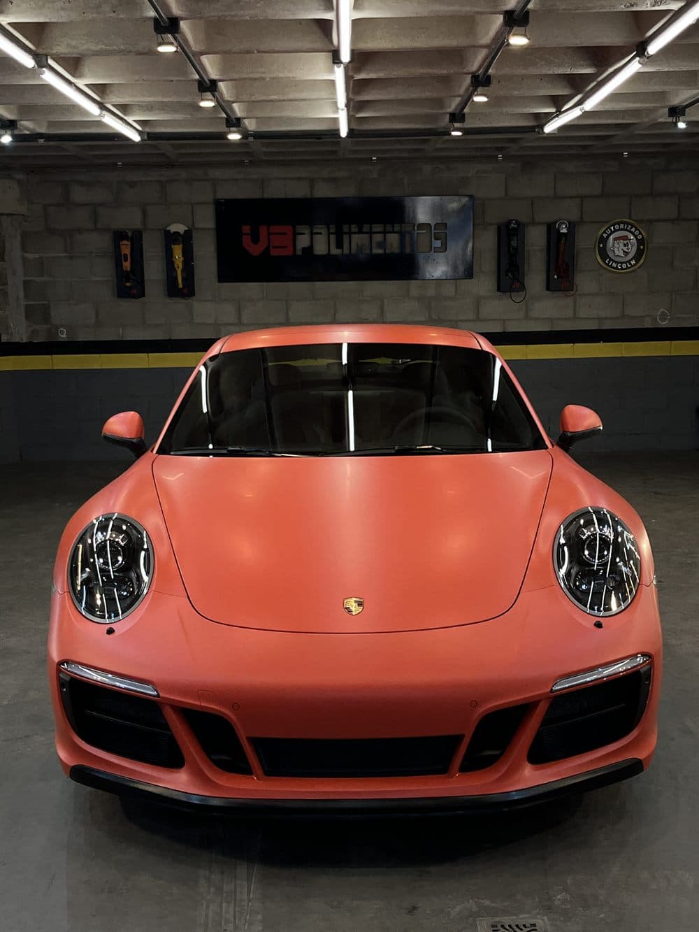 Porsche 911 GTS. PPF full matte na V8 Polimentos