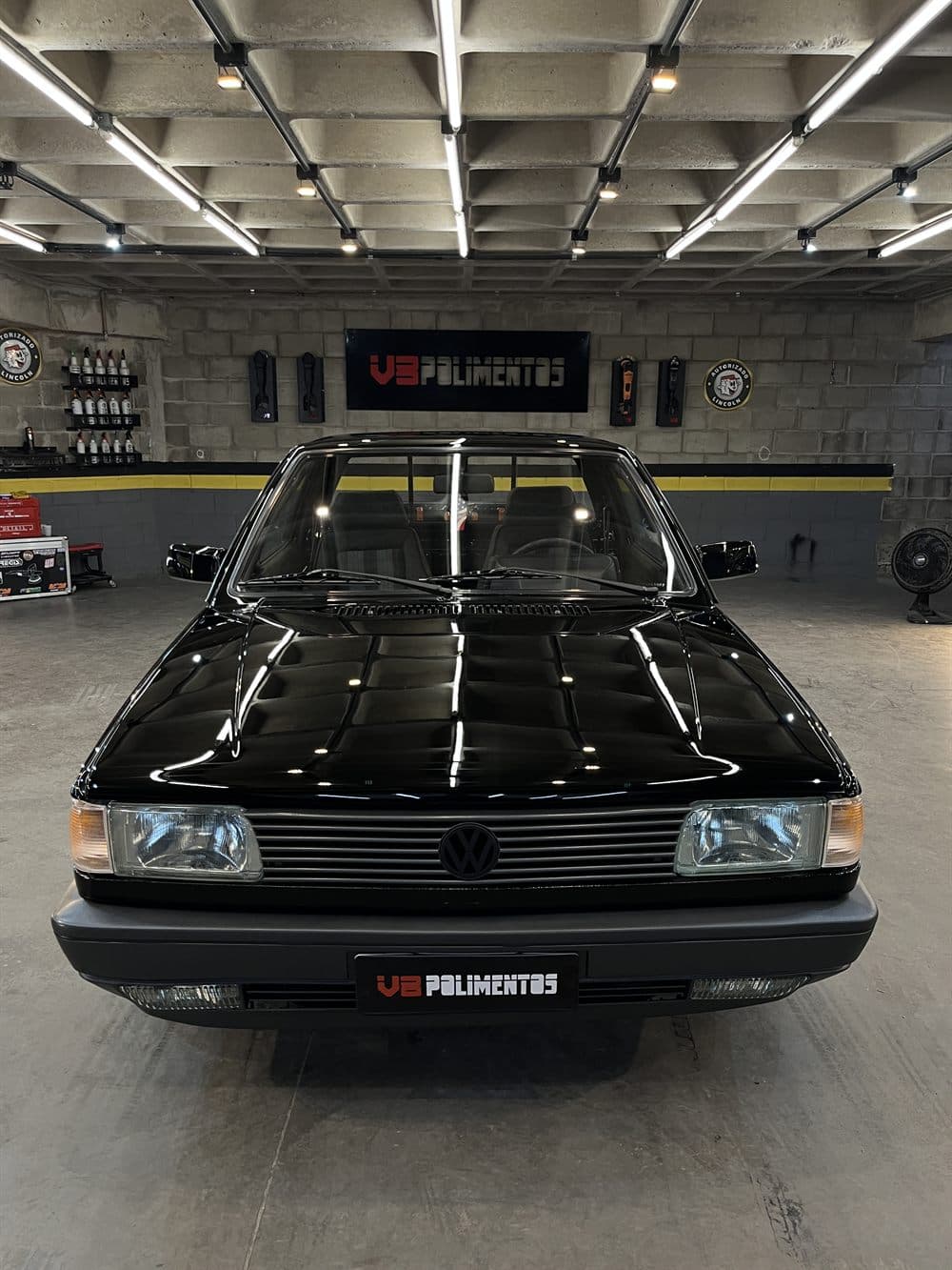 Clássico VW. Nivelamento e correção em repintura na V8 Polimentos